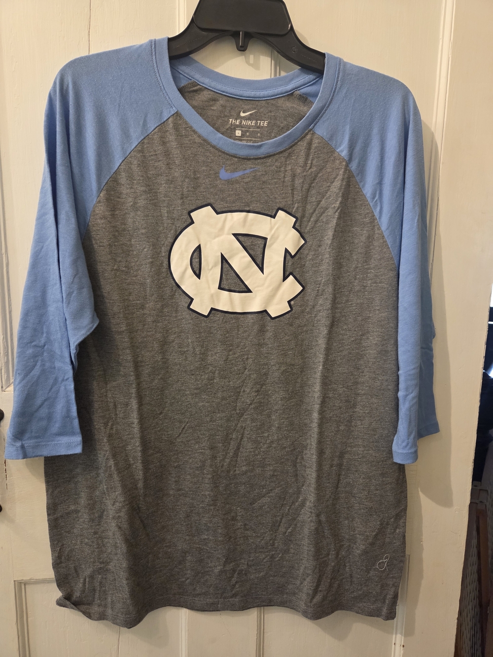 Nike Men’s Gray & Carolina Blue Raglan Long Sleeve Tee with UNC Logo